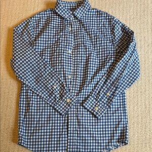 Vineyard Vines boys Blue and White performance Button Down Shirt